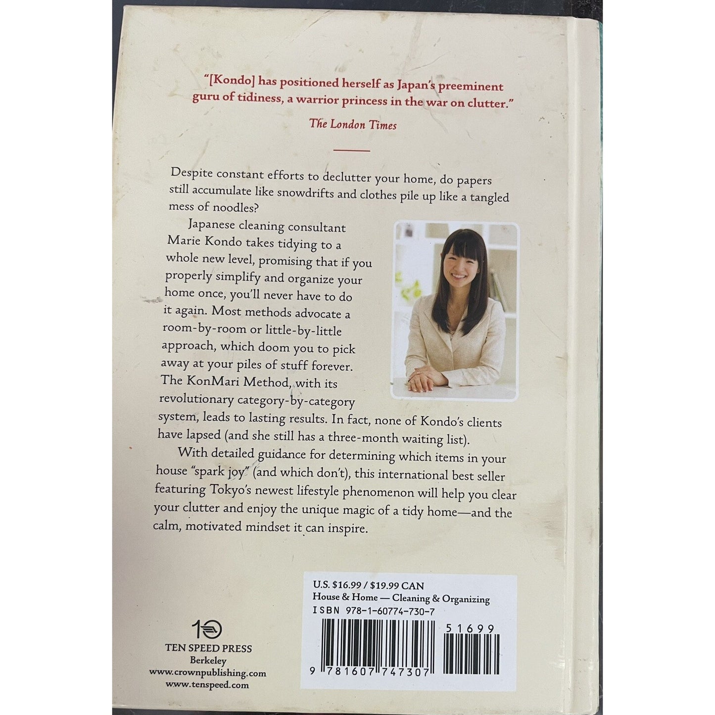 The Life-Changing Magic of Tidying Up by Marie Kondo HC Japanese Art Organizing