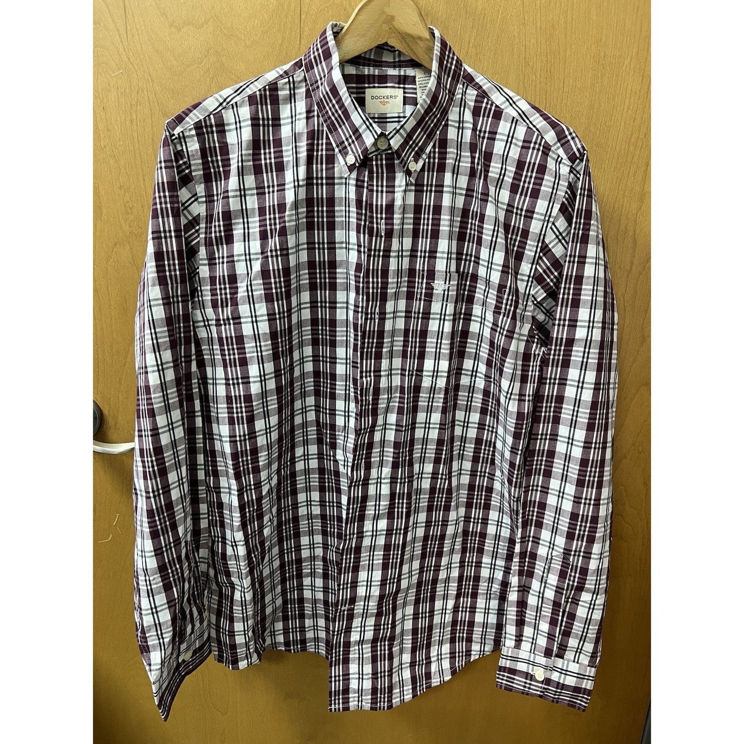 Dockers Men’s Plaid Button‑Up Shirt Size L Large Long Sleeve Casual Classic