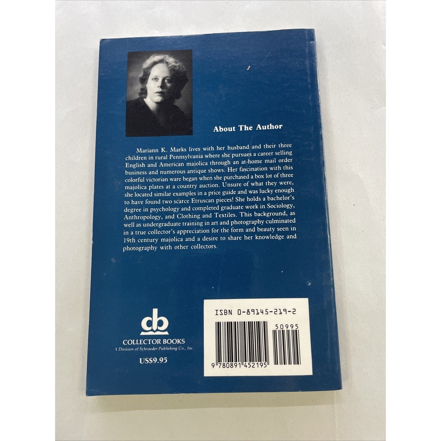 Majolica Pottery : Identification and Value Guide by Mariann K. Marks PB 1989