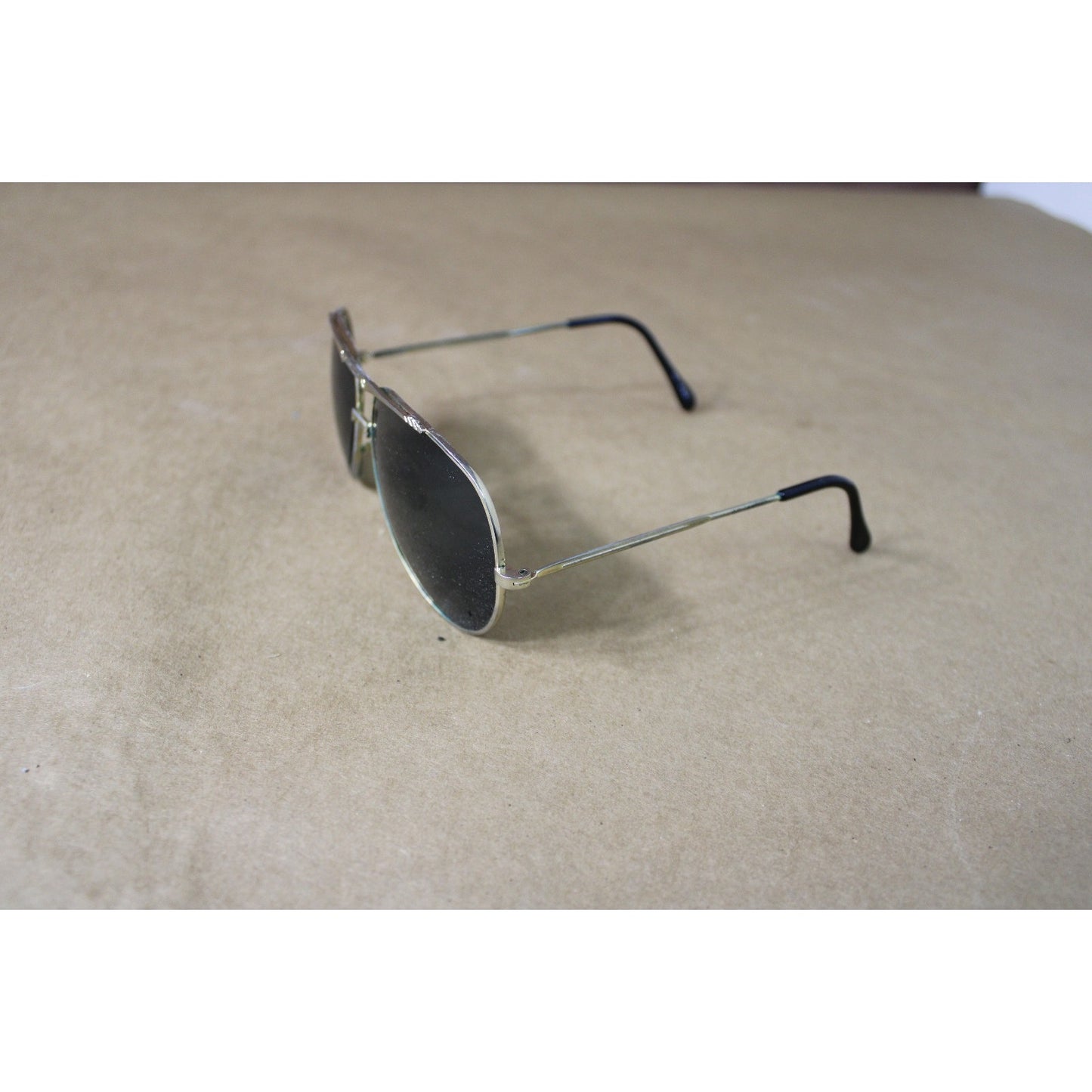 Vintage Aviator Sunglasses Etched Details, No Lens Scratchs