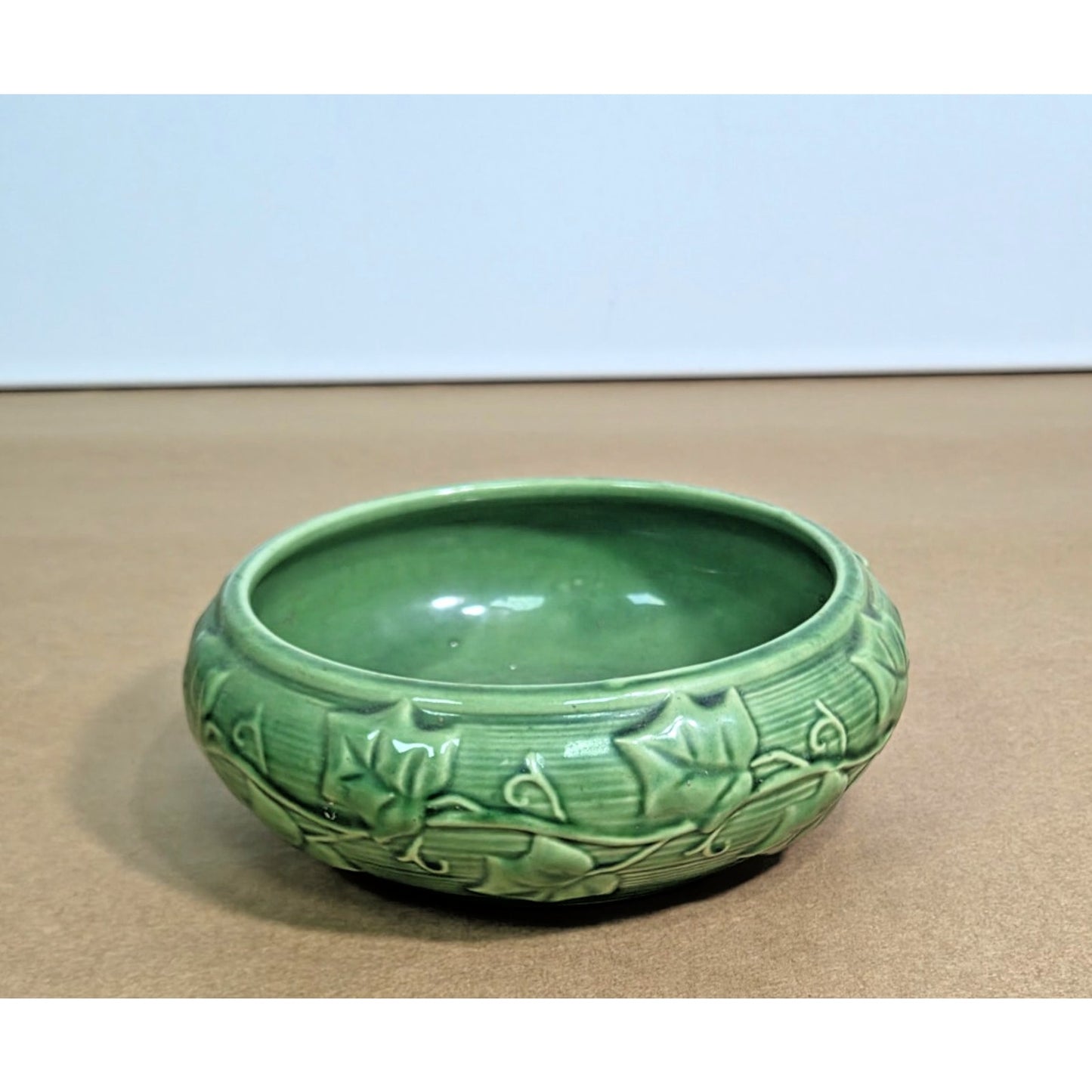 Vintage Shawnee Pottery Green Ivy Leaf Planter Bulb Bowl 3025 USA MCM 8"