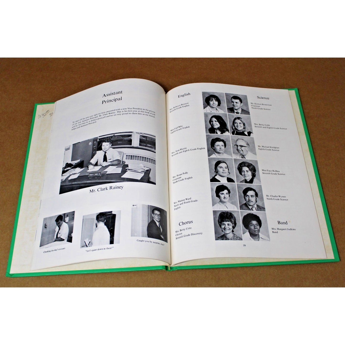 Vintage 1972-73 The Highlander Yearbook, Shelburne Junior High, Staunton, VA
