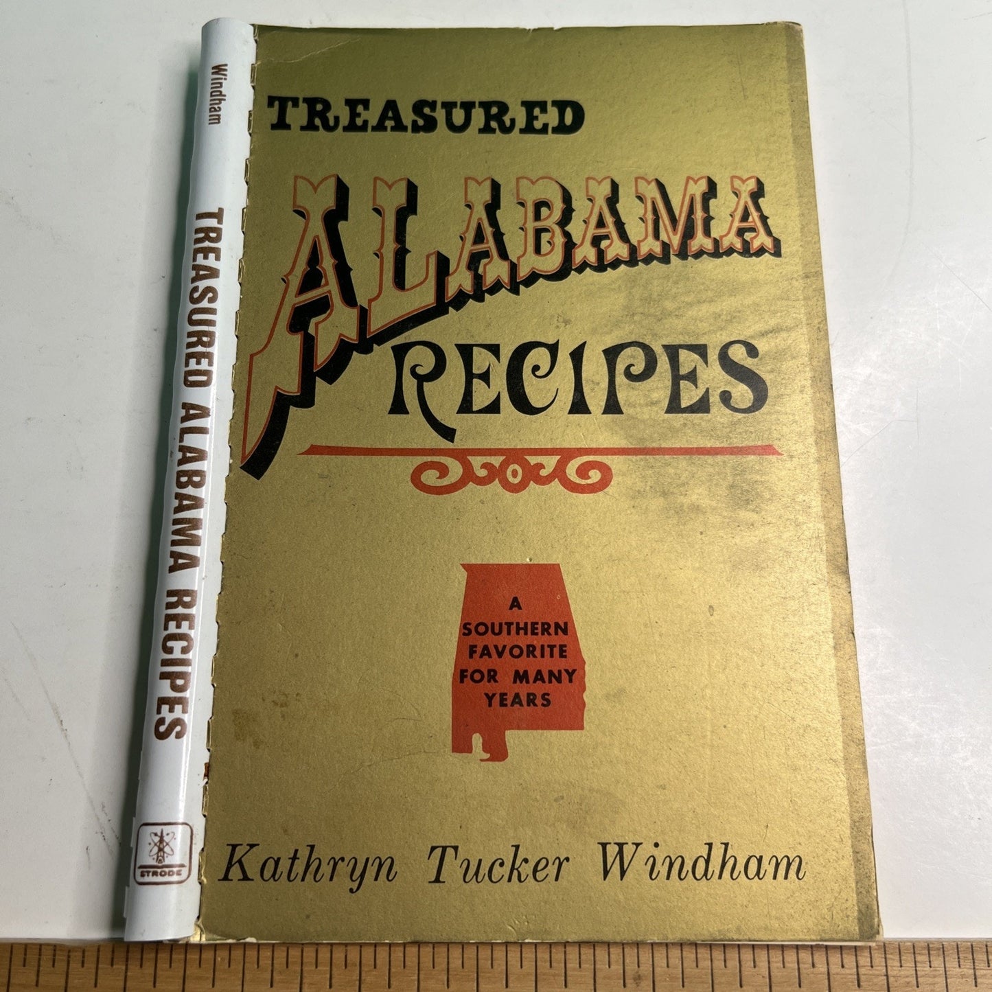 Treasured Alabama Recipes 1967 Cookbook KATHRYN TUCKER WINDHAM 1979 Ninth Print