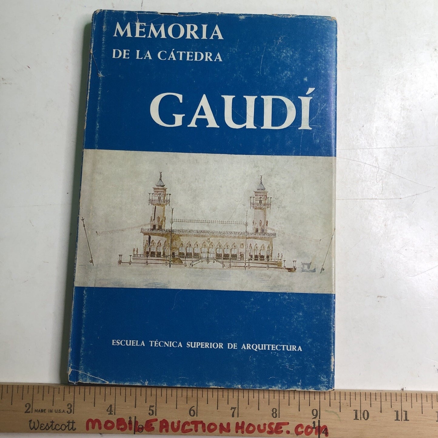 Memoria De La Catedra Gaudi Curso 1968-1969 HC DJ 1970 in Spanish Illustrated