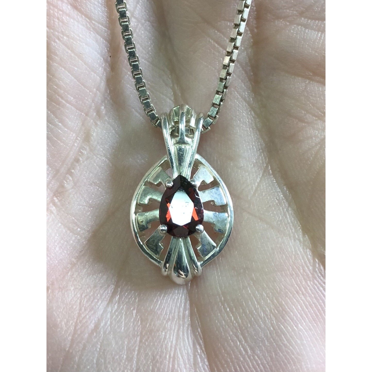 Vintage Garnet Sterling Silver Pendant Necklace Box Chain January Birthstone