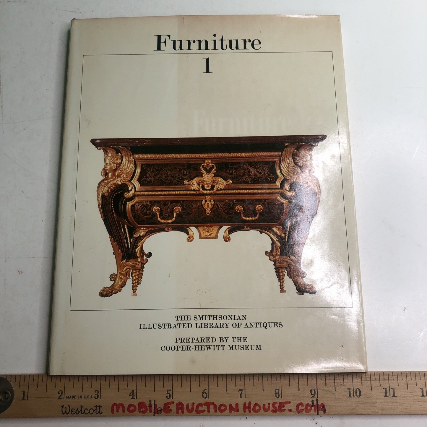 FURNITURE 1 PREHISTORIC THROUGH ROCOCO SMITHSONIAN By Bishop & Coblentz 1979 HC