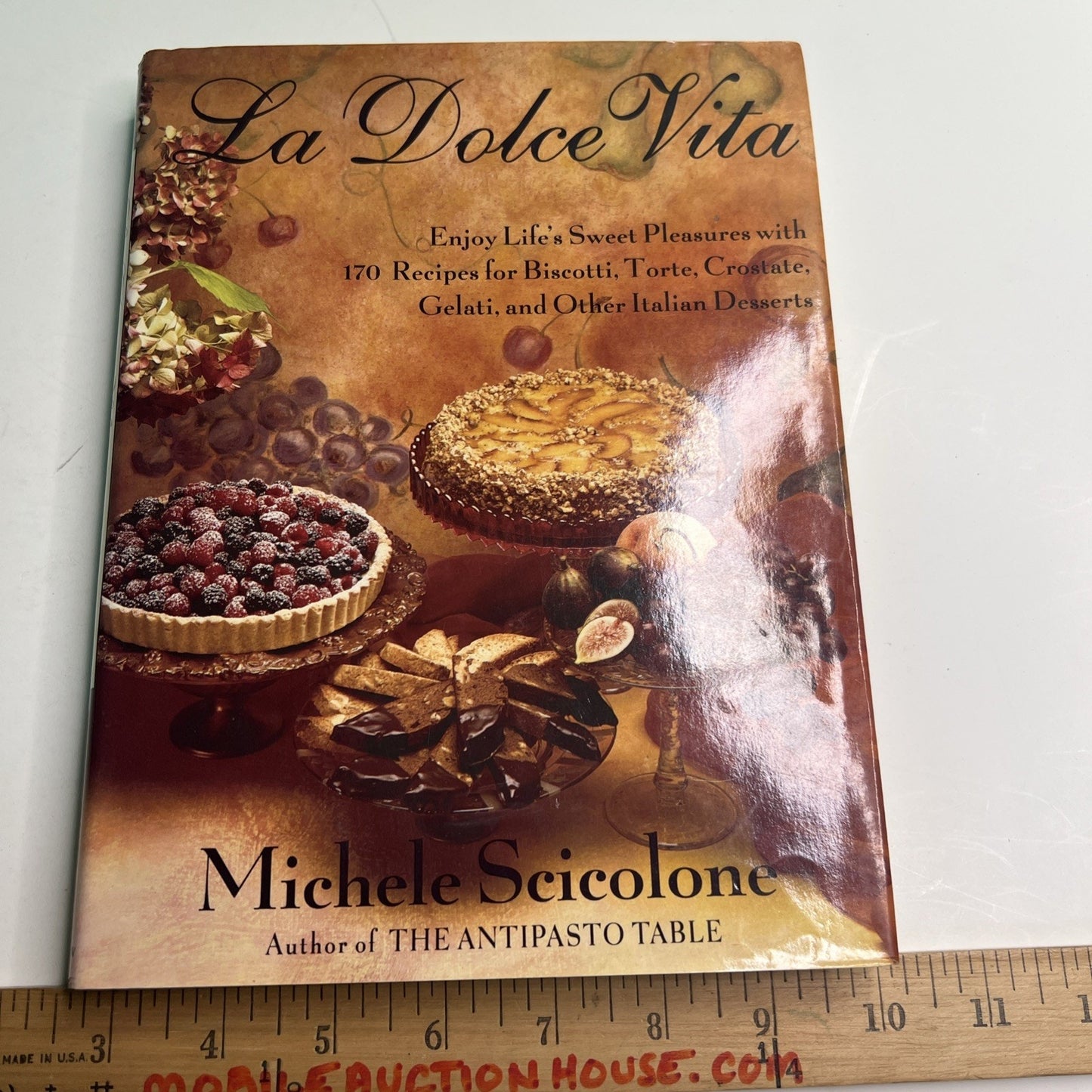 La Dolce Vita 1993 Hardcover Michele Scicolone Dust Jacket Cookbook Ex-Library