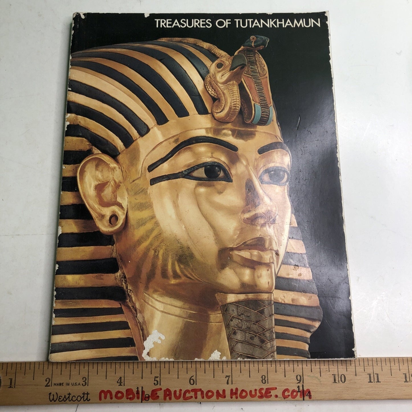 Vintage 1976 Treasures of Tutankhamun Paperback Illustrated