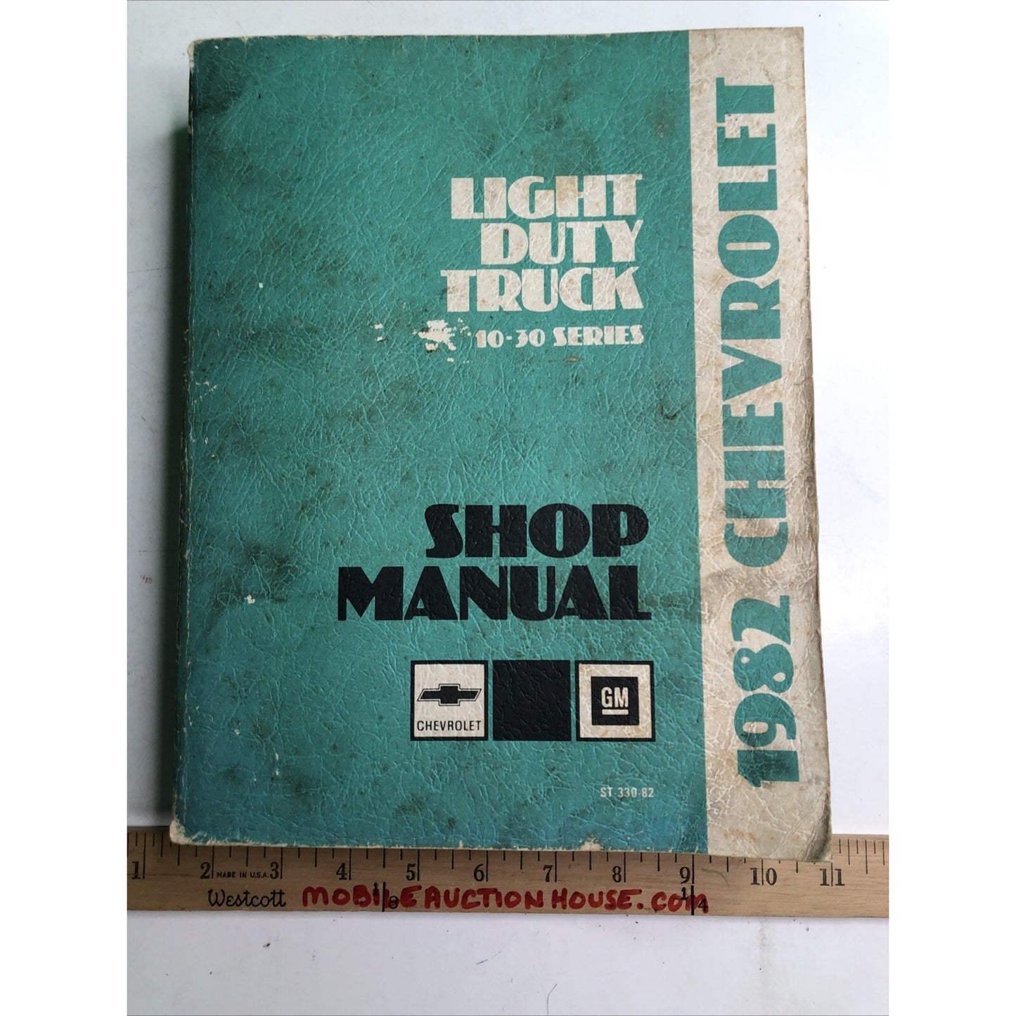 1982 CHEVROLET 10 - 30 Series LIGHT DUTY TRUCK FACTORY SERVICE / SHOP MANUAL