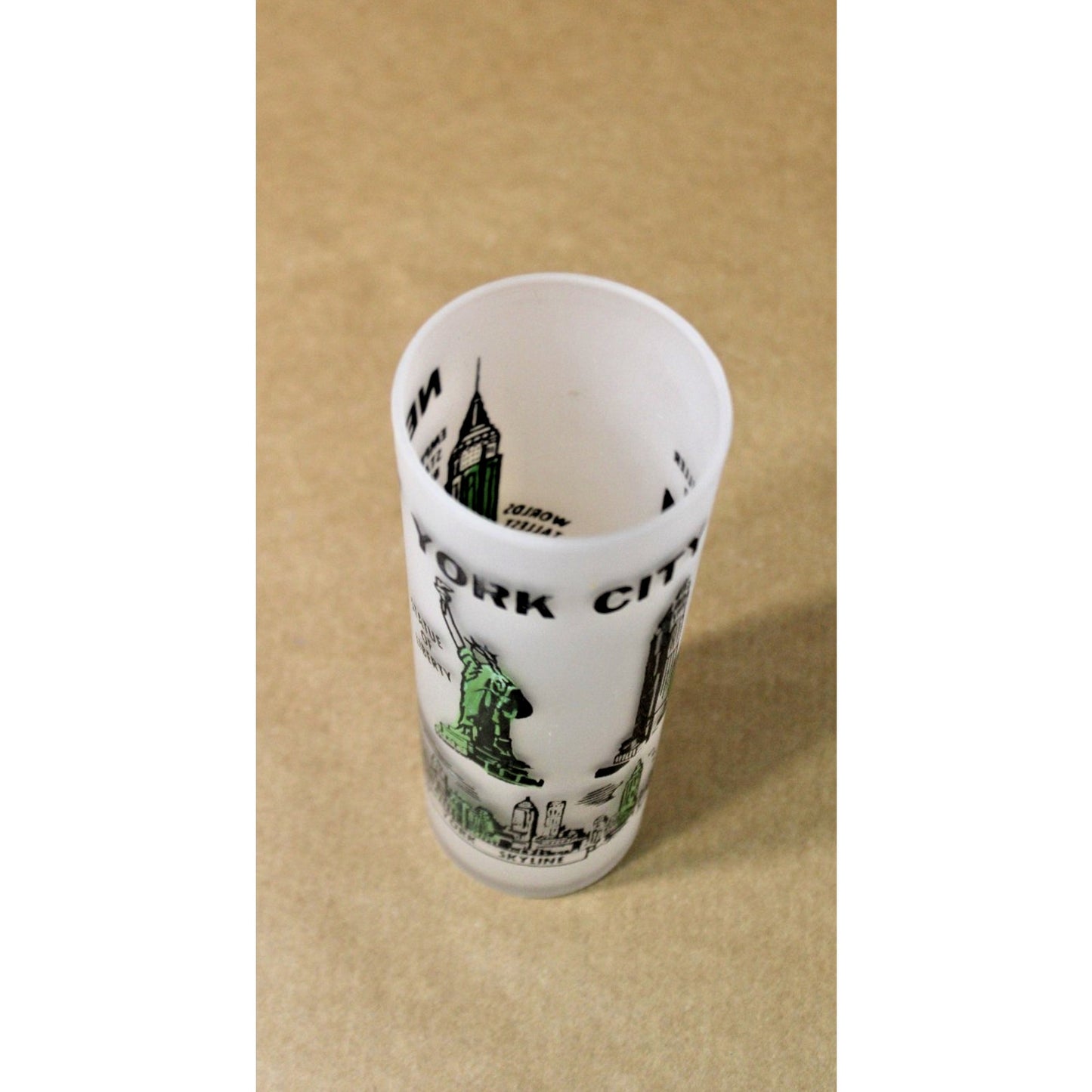 VINTAGE Frosted Souvenir Glass New York City Skyline, Empire State Bldg. 6.75" H