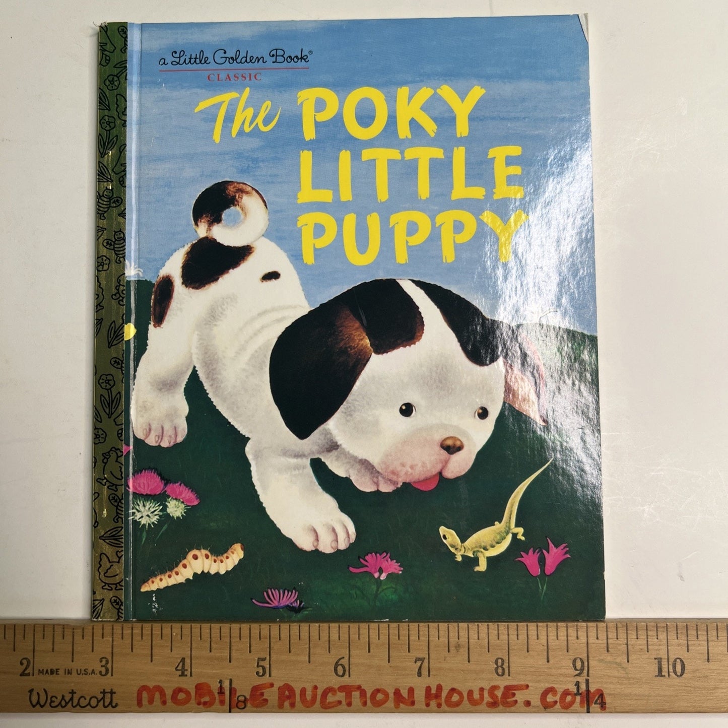 A Little Golden Book The Poky Little Puppy by Janette Sebring Lowrey (Hardcover)