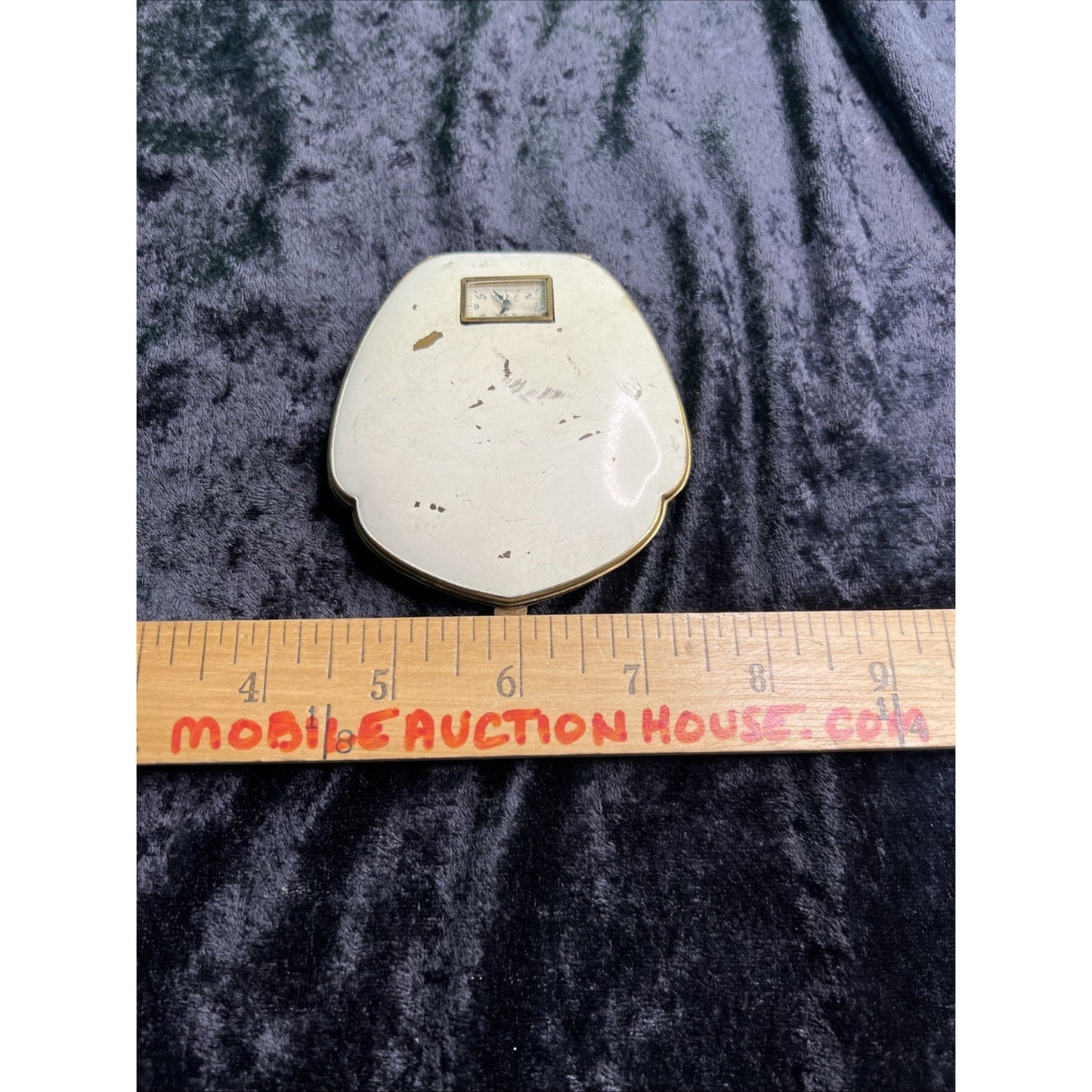 Weldwood Clock Art Deco Cream Enamel Makeup Compact Illinois Watch Case Co.