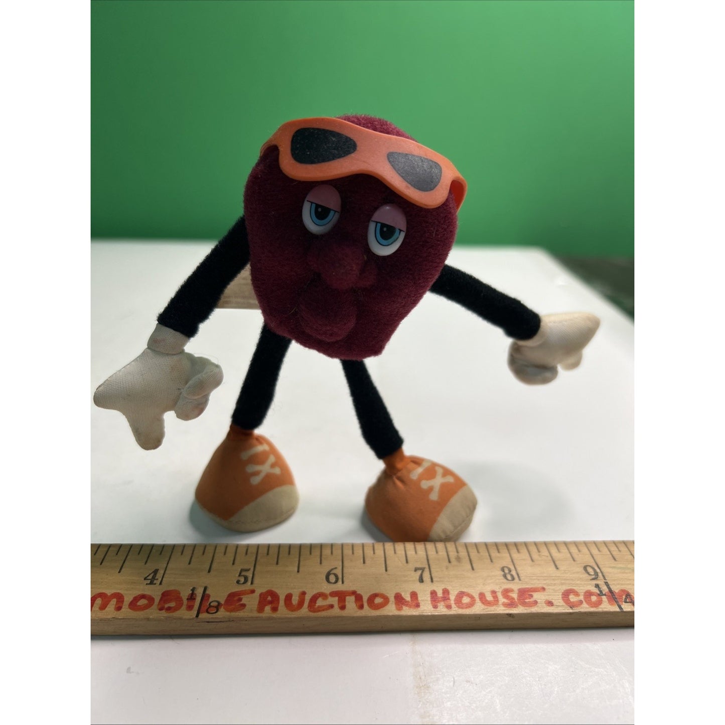 Vintage California Raisin Poseable Plush Figures Toy 1988 Applause 5” Sunglasses