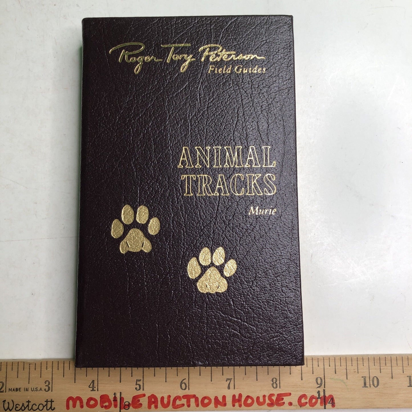 Roger Tory Peterson Field Guides: ANIMAL TRACKS HC Leather Bound Olaus J. Murie