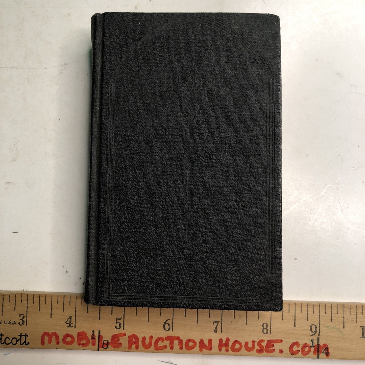 The Book of Common Prayer by The Church Pension Fund J.W. Suter 1945 Hardcover