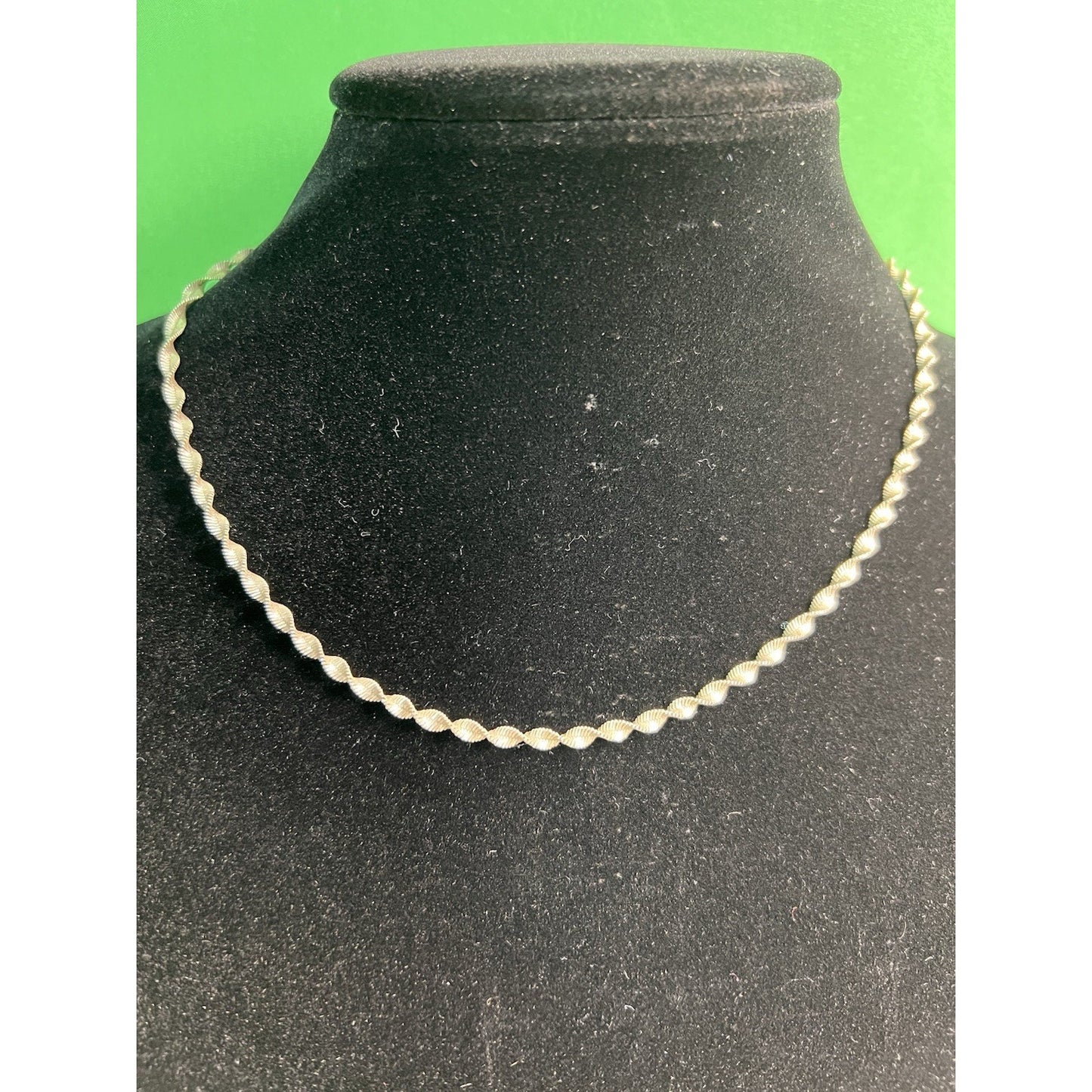 Vintage 18” Twisted Sterling Silver 925 Chain Necklace Italy Unique Elegant