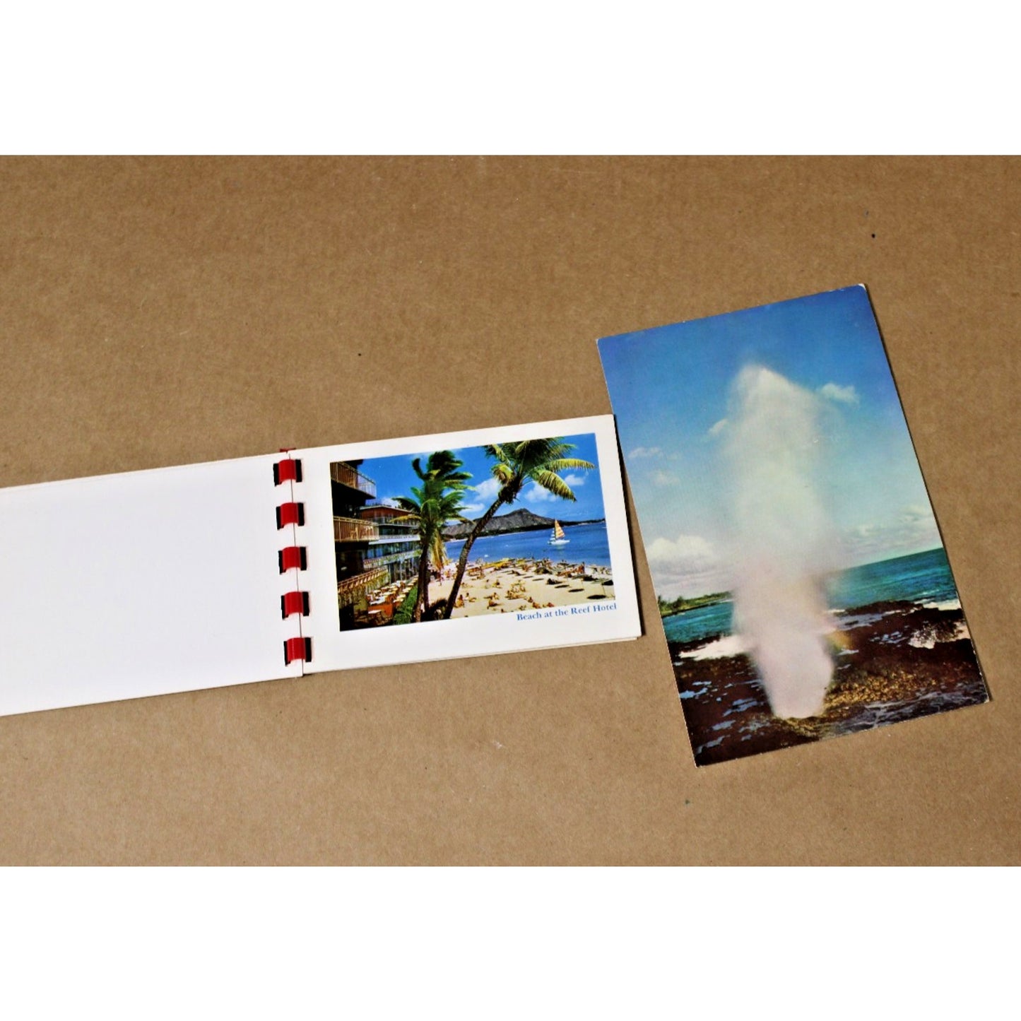 VTG Kauai Postcard Waikiki Souvenir Booklet Movie Supply of Hawaii Mike Roberts