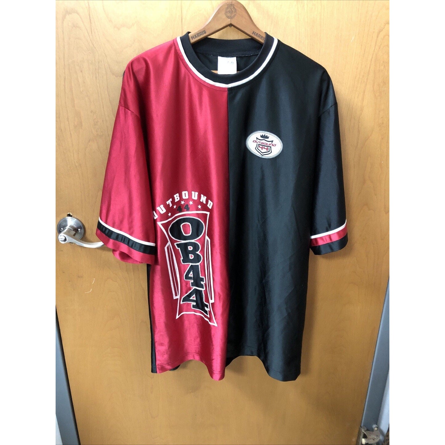 Outbound 44 Men’s Large Sports Shirt Maroon Black Tshirt Jersey