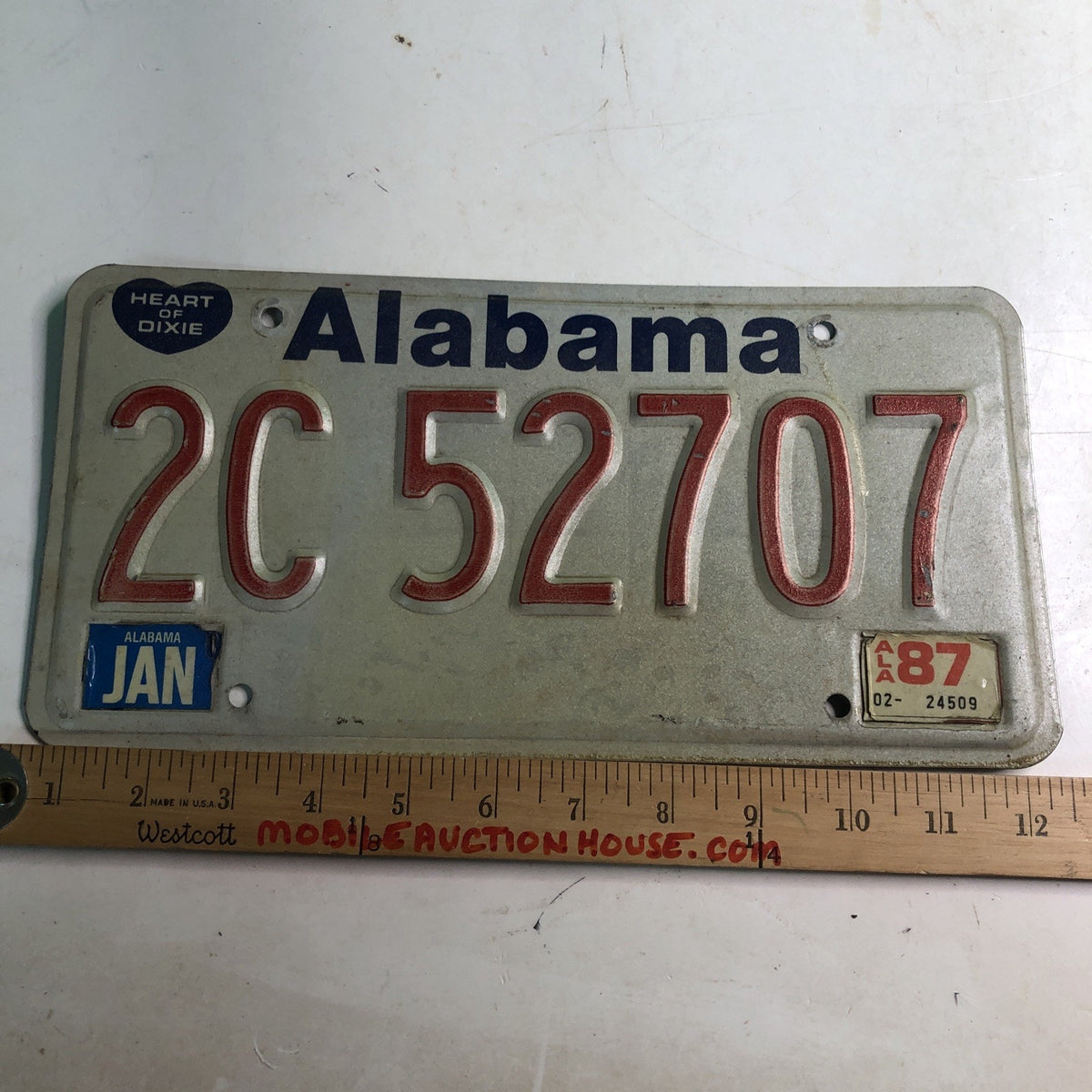 ALABAMA HEART OF DIXIE LICENSE PLATE January 1987 2C52707 AL EXPIRED