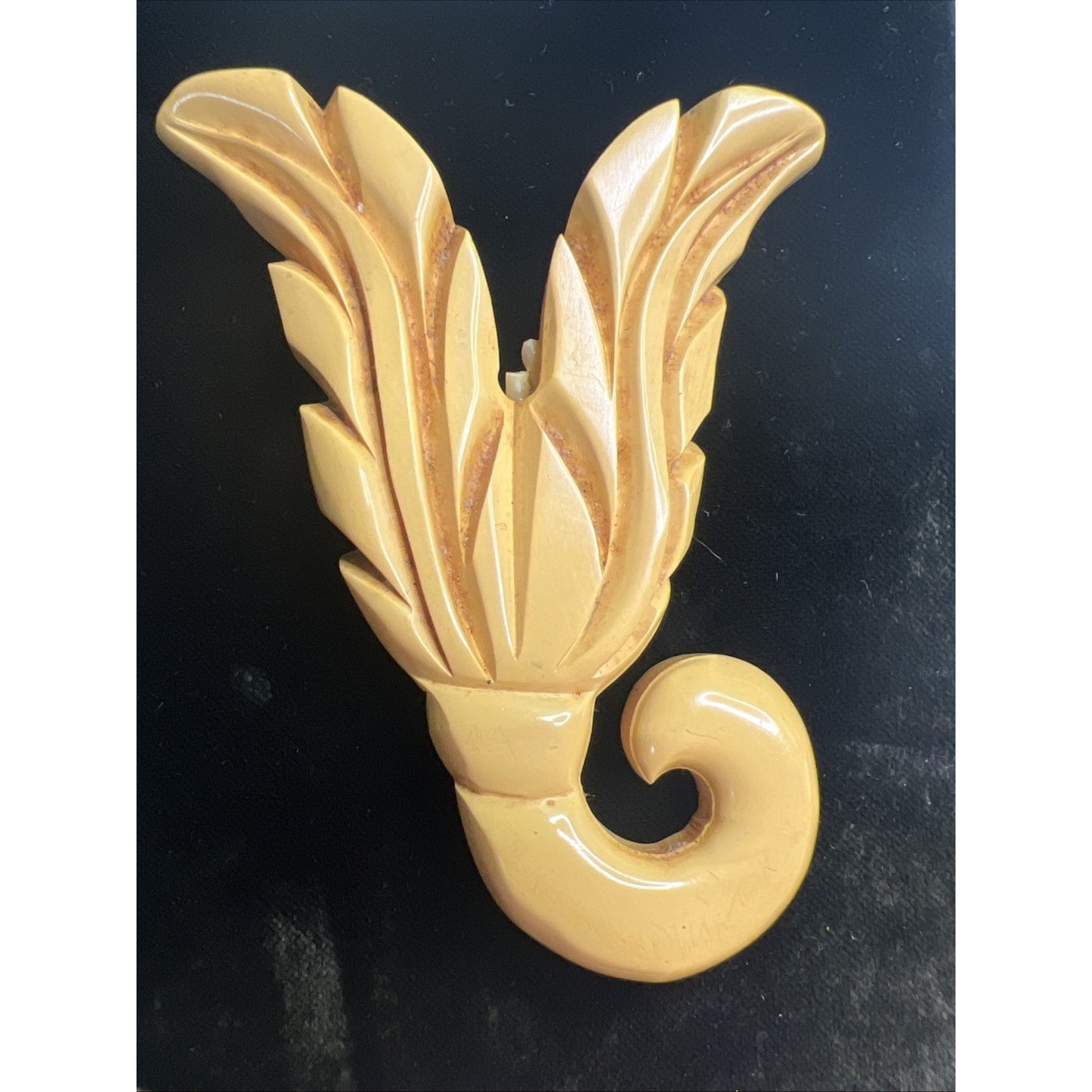 Large Abstract Vintage Brooch Pin Scroll Scallop Design 3.5”