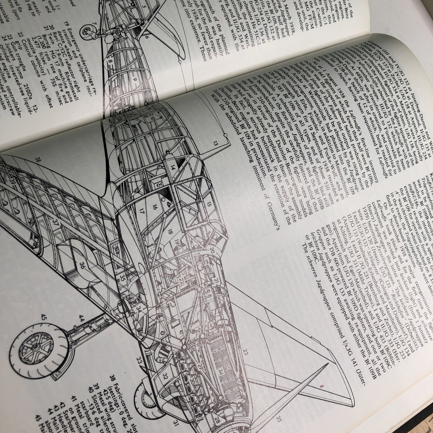 Air Enthusiast - Volume 1 (Hardcover , 1971) Doubleday