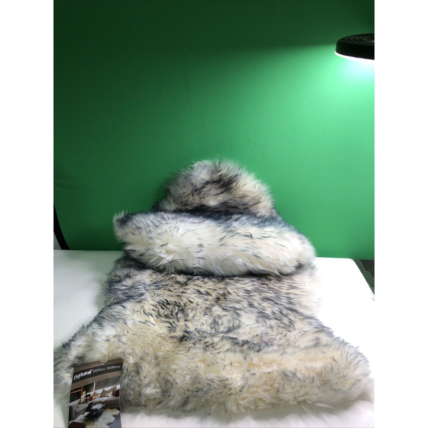 Natural Brand Sheepskin From Australia New Zealand 38” x 25” Throw Rug NWT