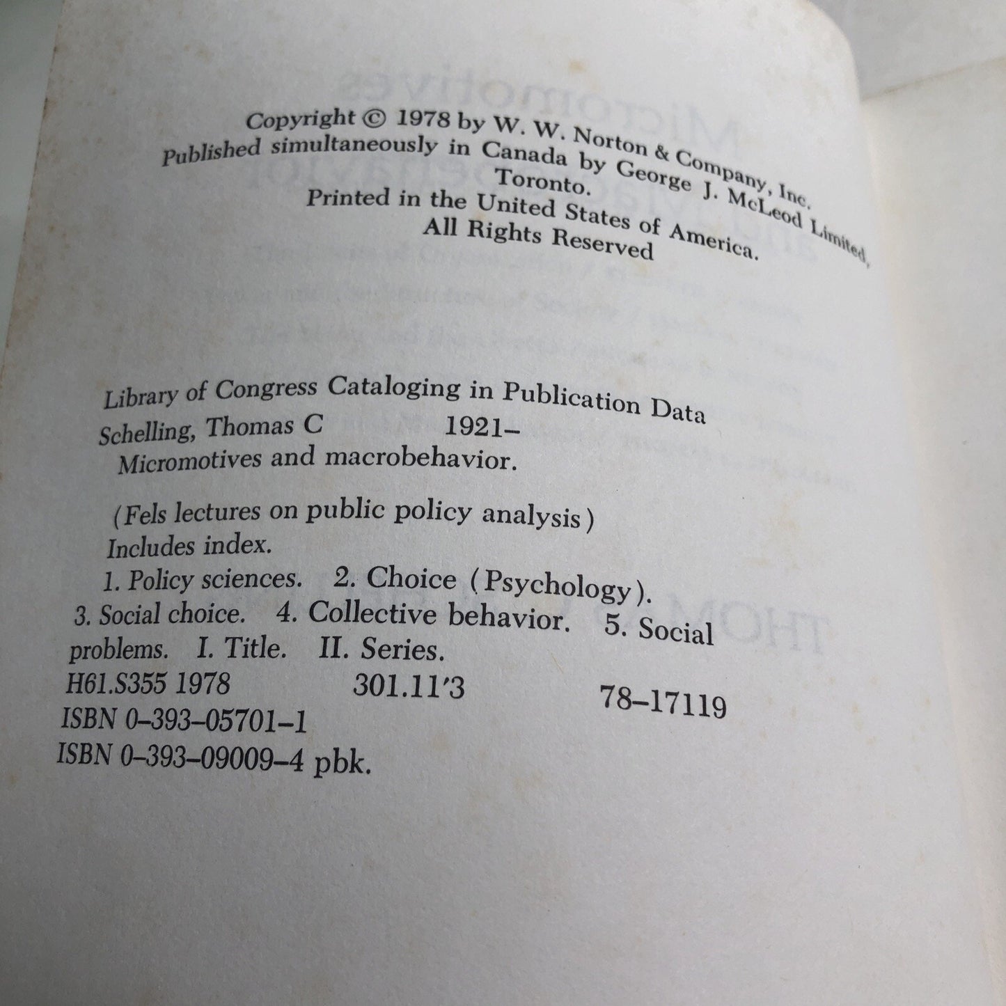 Fels Lectures on Public Policy Analysis Micromotives and Macrobehavior Schelling
