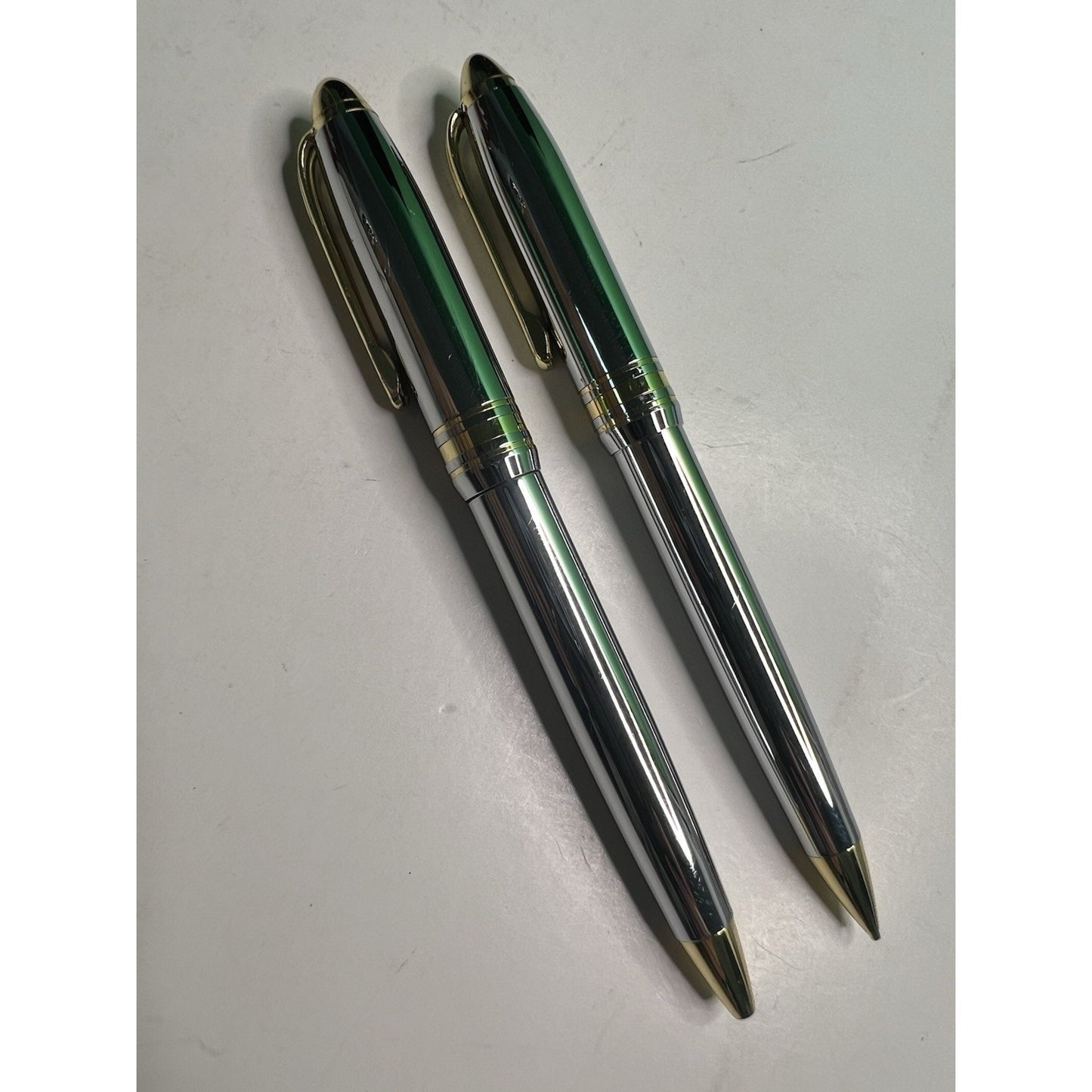 Bill Blass Signature Chrome & Gold Pen & Pencil Set Pre Owned