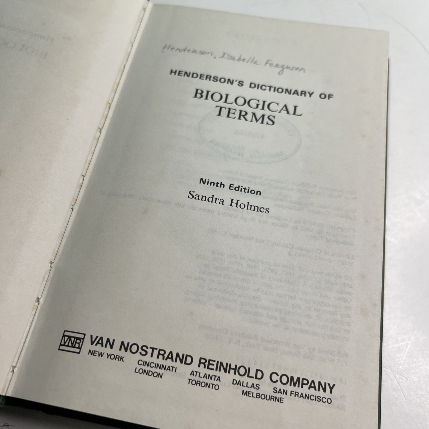 Henderson’s Dictionary of Biological Terms 9th Edition By Sandra Holmes HC 1979