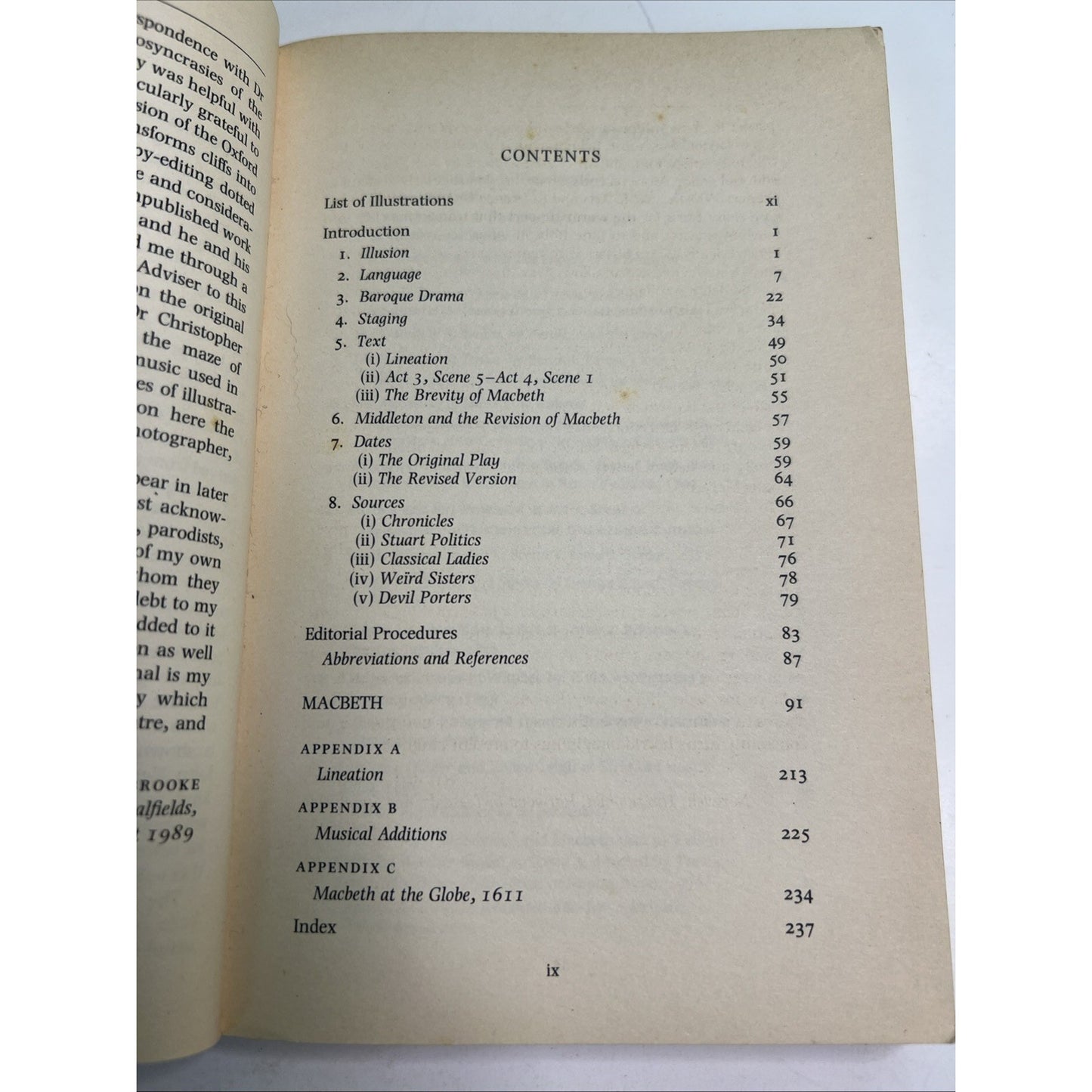 1990 PB MACBETH Shakespeare Illustrated Oxford