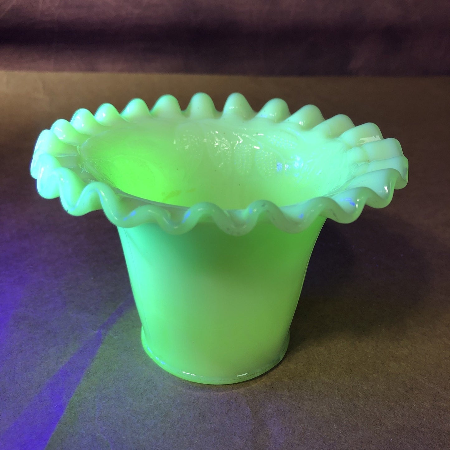 Vintage Uranium Custard Glass Vase 3.5” Tall Ruffle Top Grape Leaf Design Glows