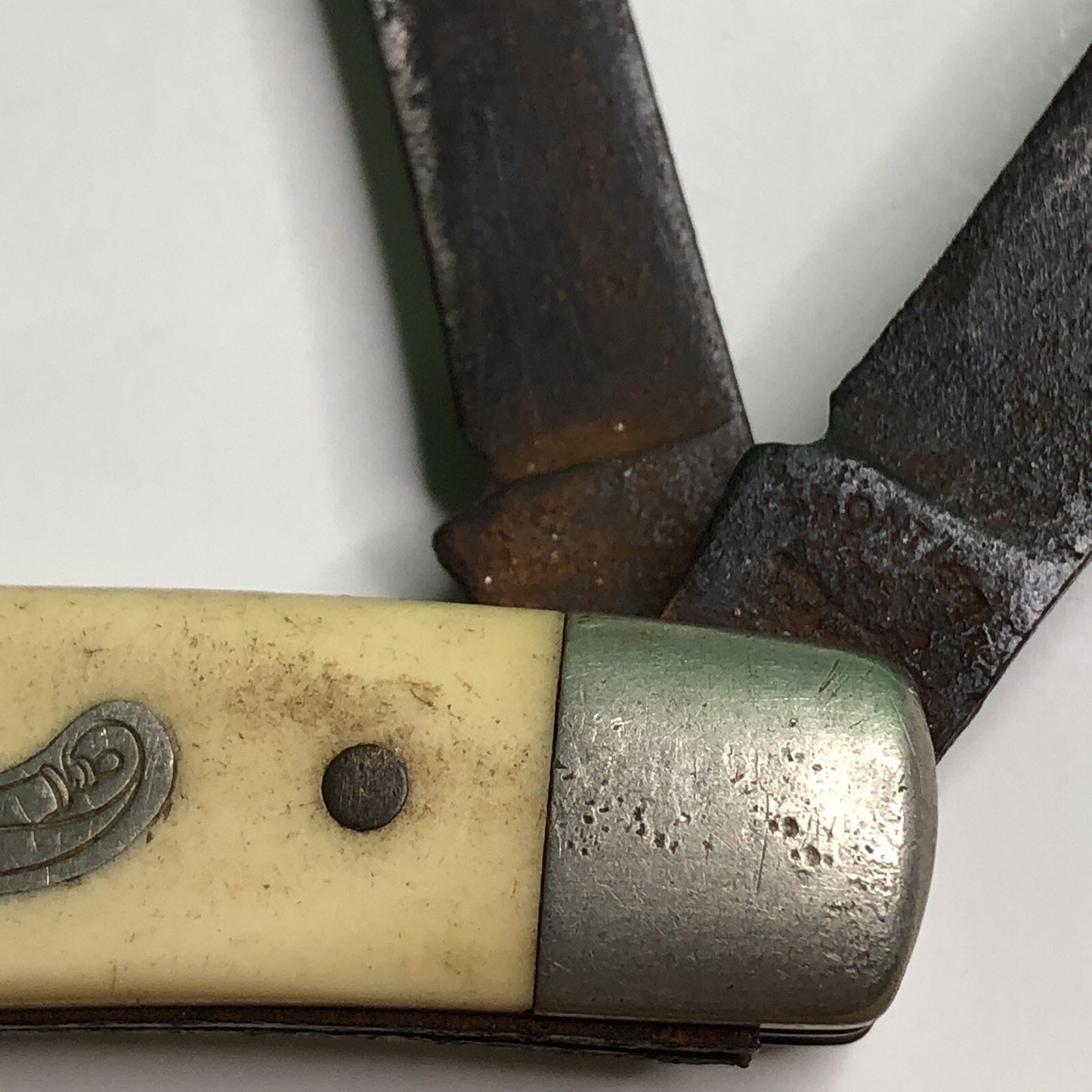 FRONTIER Knife USA By Imperial 1970s Medium Stockman Carbon Steel Blades