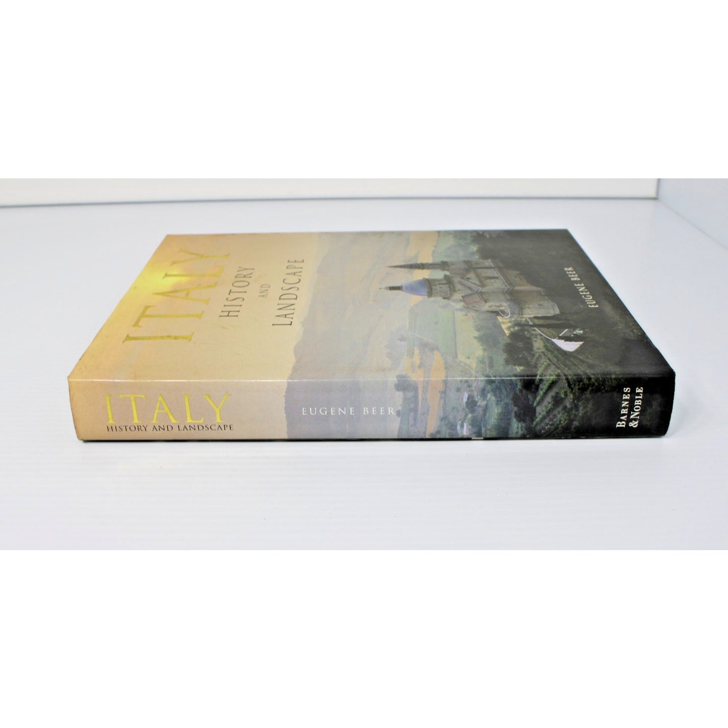Italy: History and Landscape- Eugene Beer, 2006 HC/ DJ EXCELLENT Travel, Photos