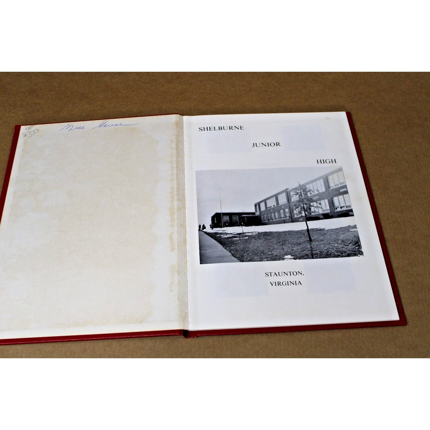Vintage 1970-71 The Highlander Yearbook, Shelburne Junior High, Staunton, VA