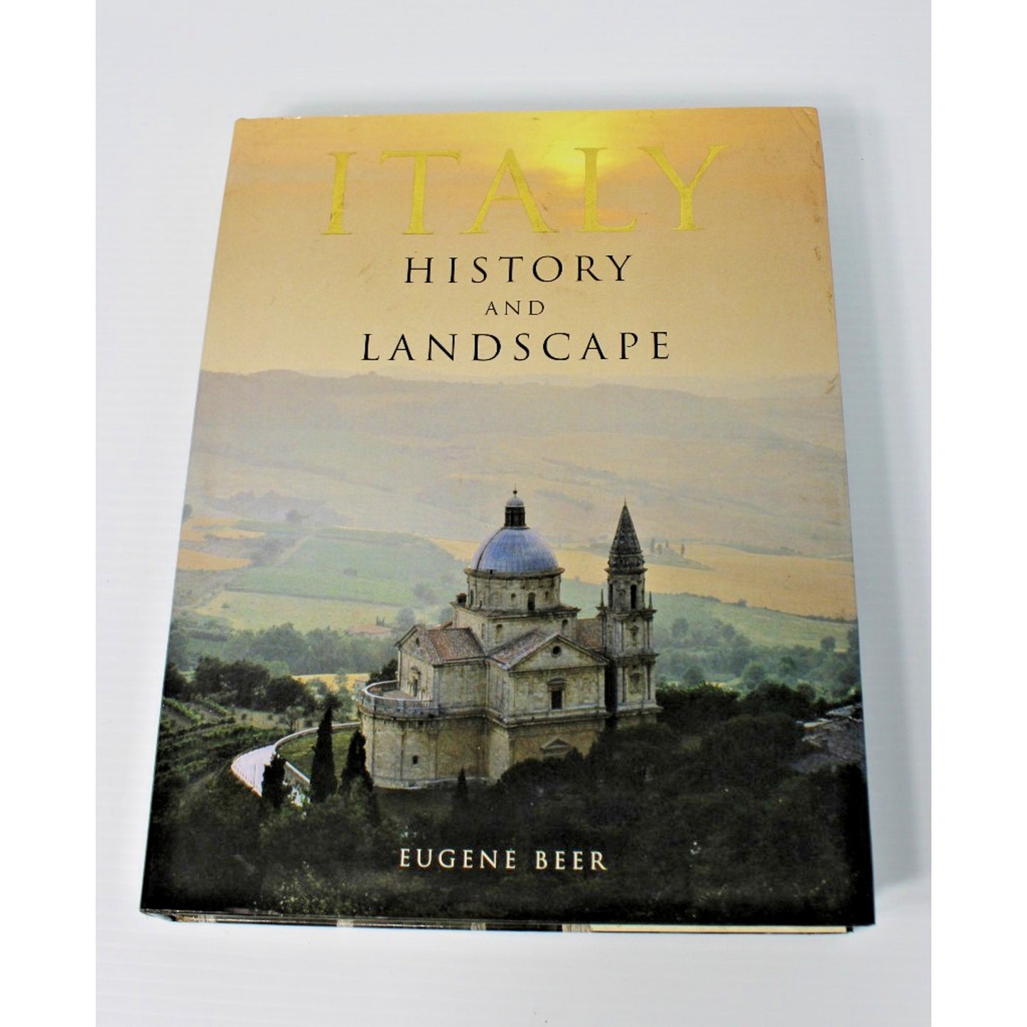 Italy: History and Landscape- Eugene Beer, 2006 HC/ DJ EXCELLENT Travel, Photos