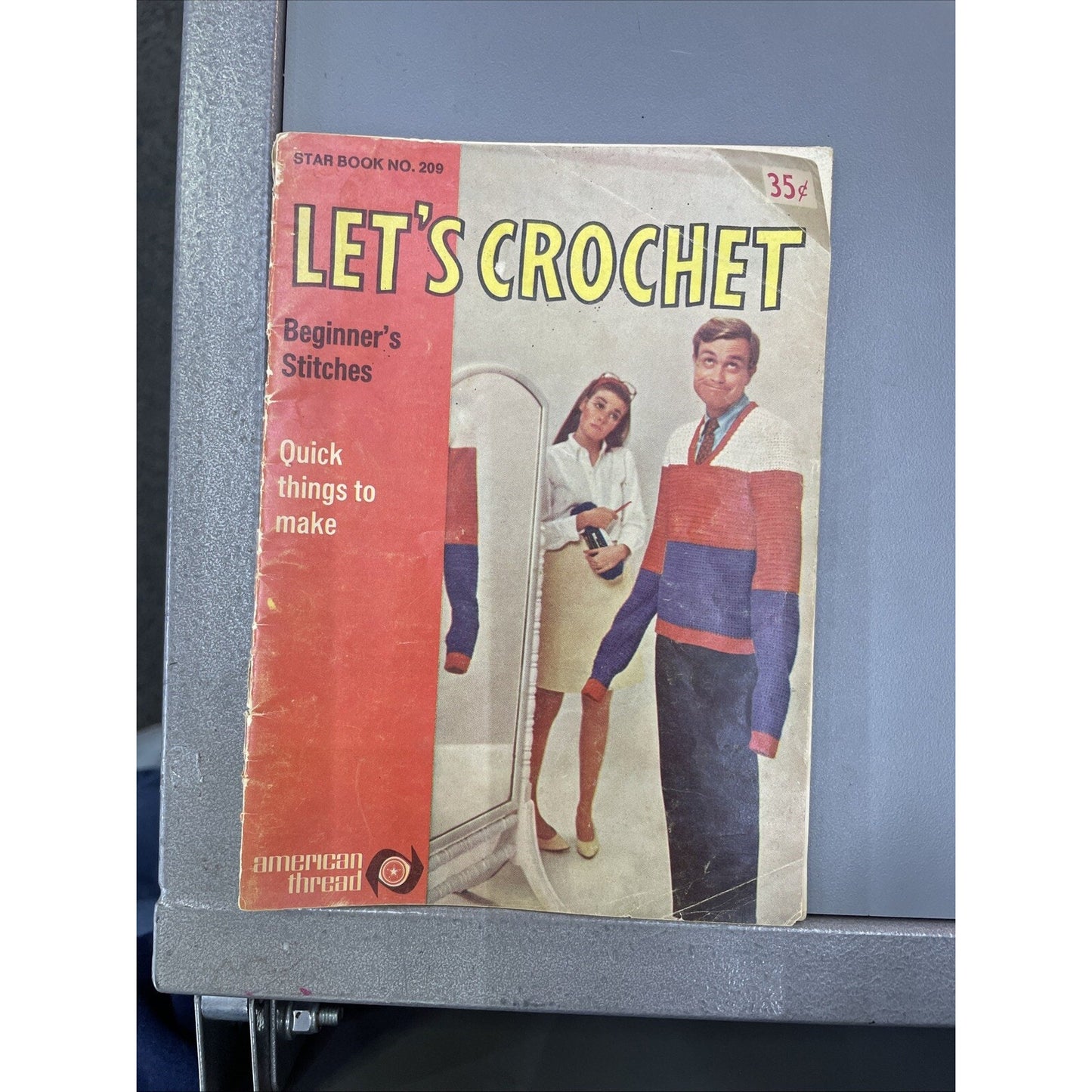 Vintage "Let's Crochet" Beginner’s Stitches Star Book No.209 Paperback 35 Pages