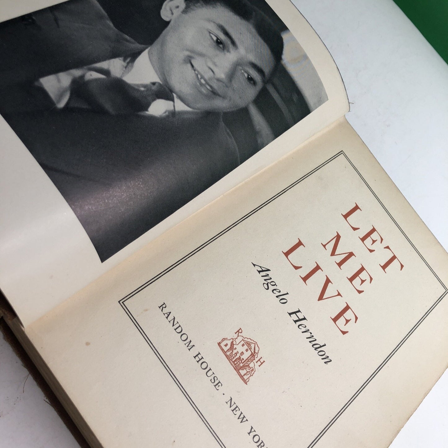 LET ME LIVE By Angelo Herndon 1937 HC First Printing SIGNED BY AUTHOR