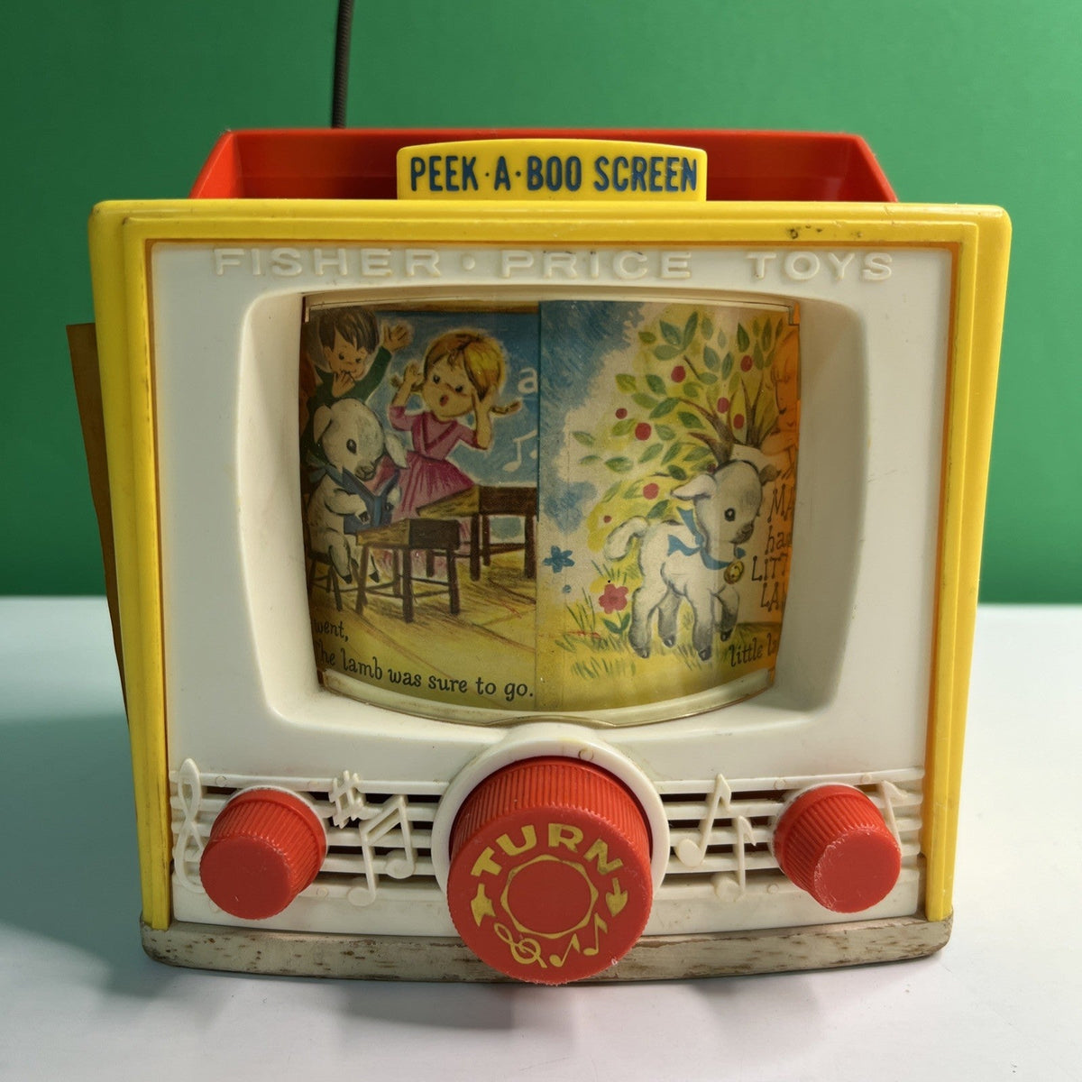 VTG '64-'65 Fisher Price Peek A Boo Screen TV #195 Toy Music Box. Works!