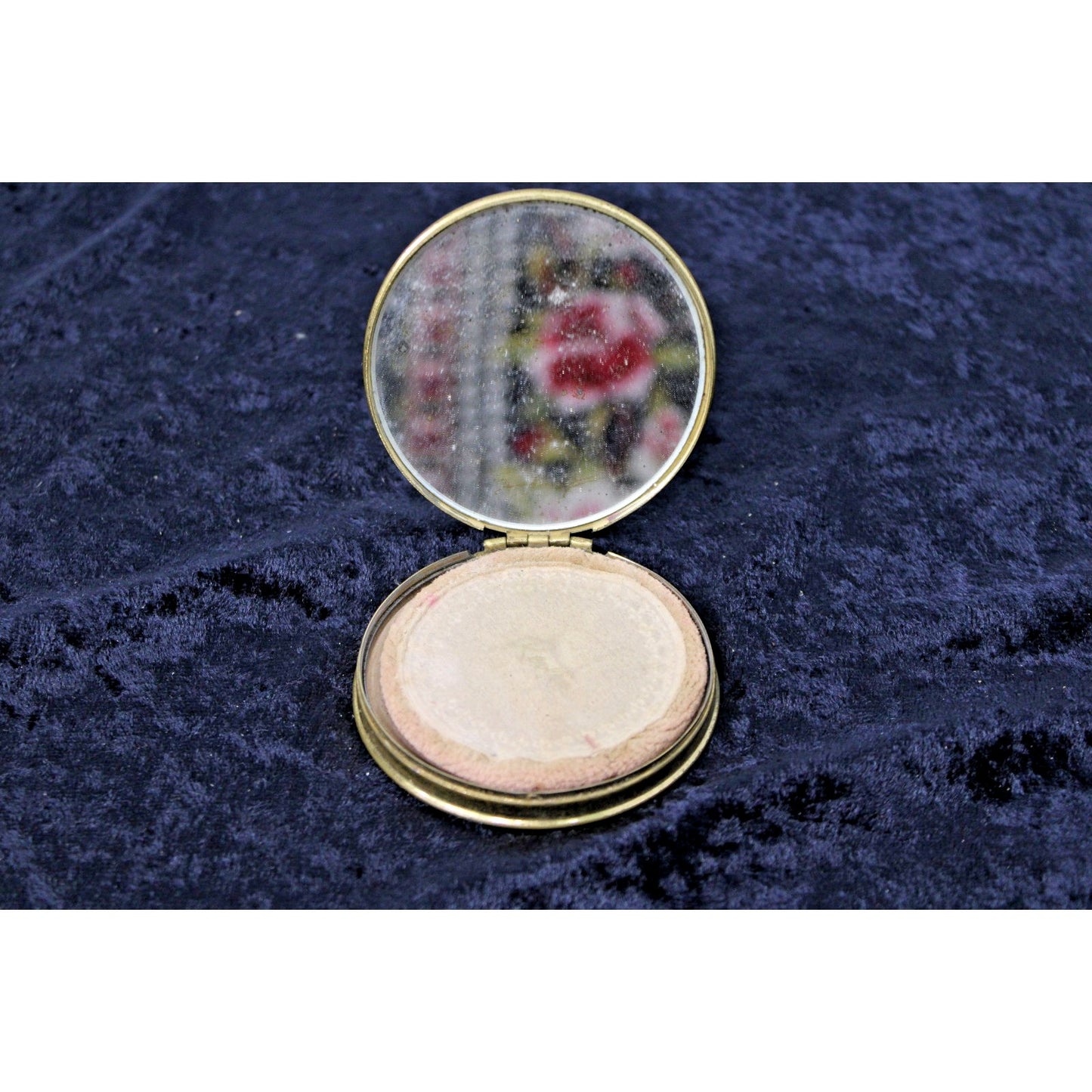 Vintage Revlon Pressed Powder Compact, Ivory/ Gold, Perfect Pinup Prop!