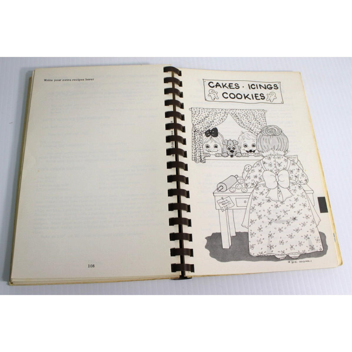 Vintage 1983 Christ's Church Favorite Recipes Cookbook, Shawnee Mission, Kansas