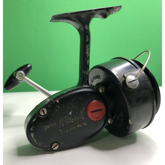 Vintage GARCIA MITCHELL 302 SALT WATER REEL Fishing Tackle Casting Lure