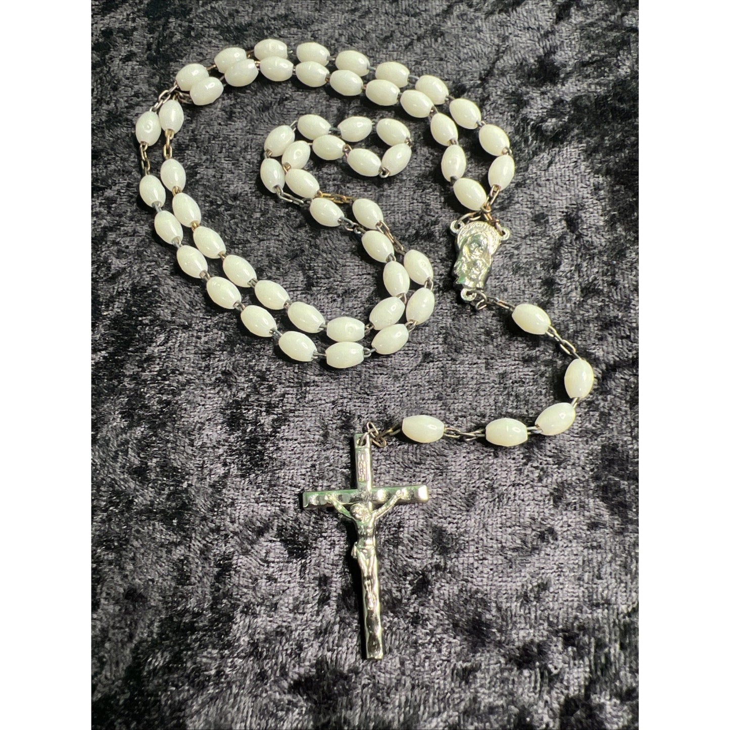 VINTAGE CATHOLIC THE LAST ROSARY MOONGLOW BEADS FUNERAL CASKET WALL HANGING 36”