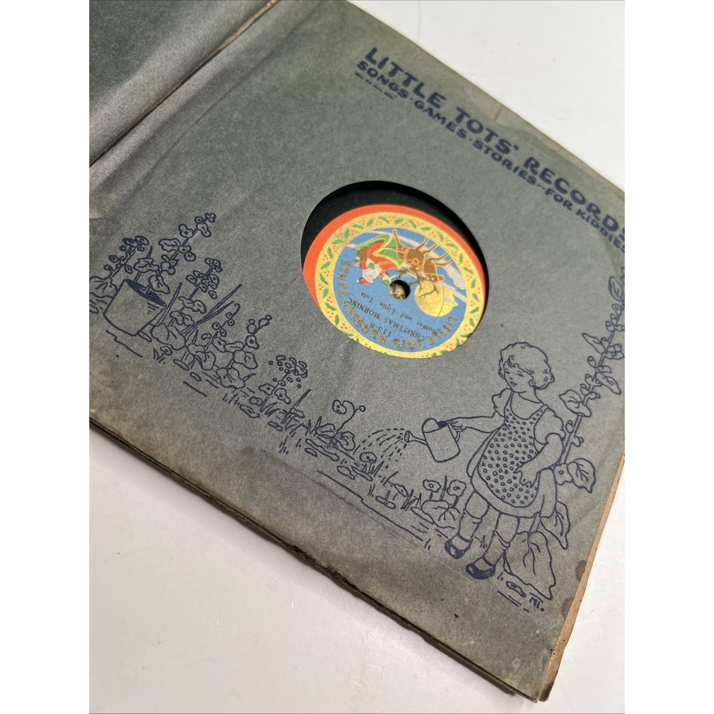 THE CHRISTMAS BOOK NO 5 LITTLE TOTS RECORDS SONGS GAMES STORIES REGAL RECORDS NY