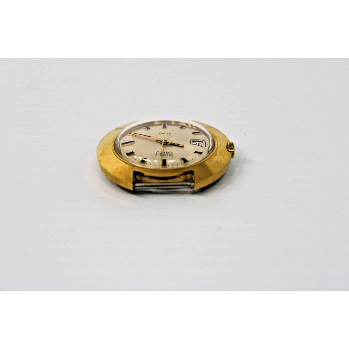 Rare Vintage 1966 Timex Electric Gold Tone "UFO" Watch, M85 Cushion Case, Date