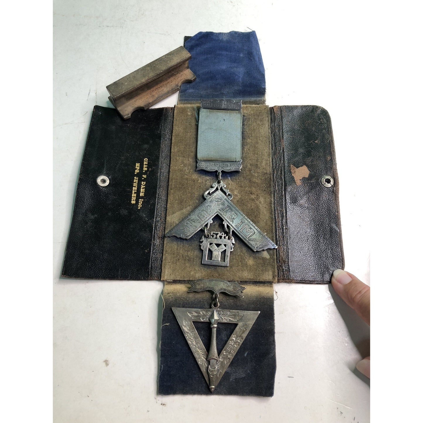 Masonic Past Master Emblem of Office 1947 Coalport Lodge No. 574 Ribbon Bar