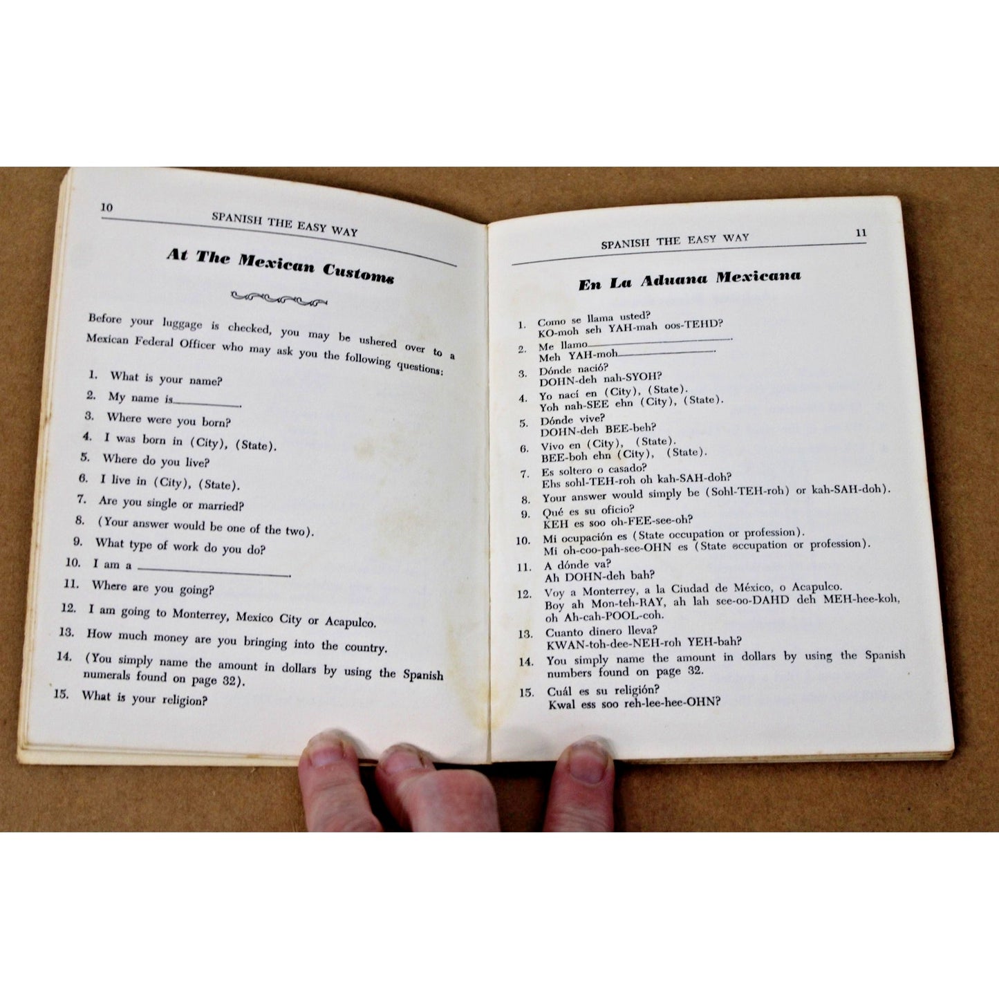 Vintage 1954 "Spanish The Easy Way" Mexico Tourist Guide Mini Book 3rd Edition