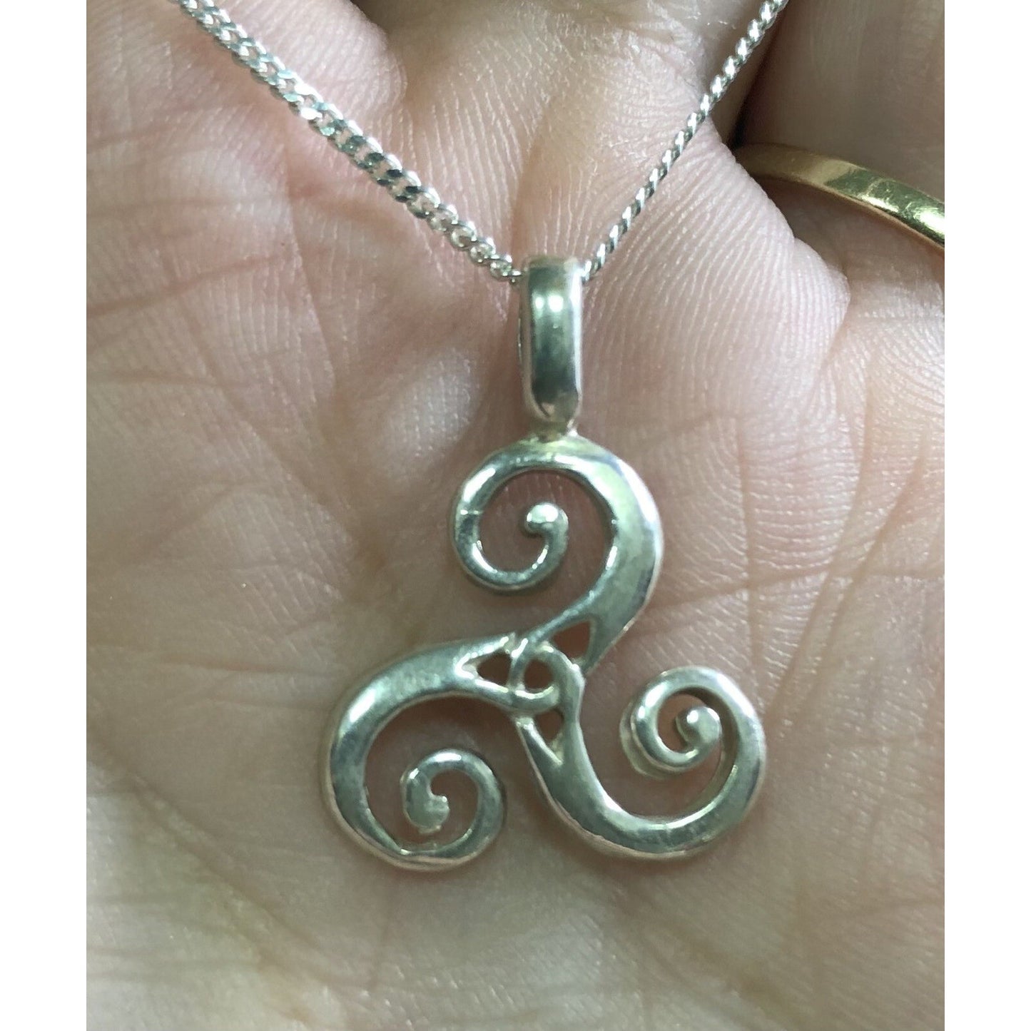 Vintage Sterling Silver Celtic TRISKELION Charm 18" Necklace Pendant Earring Set