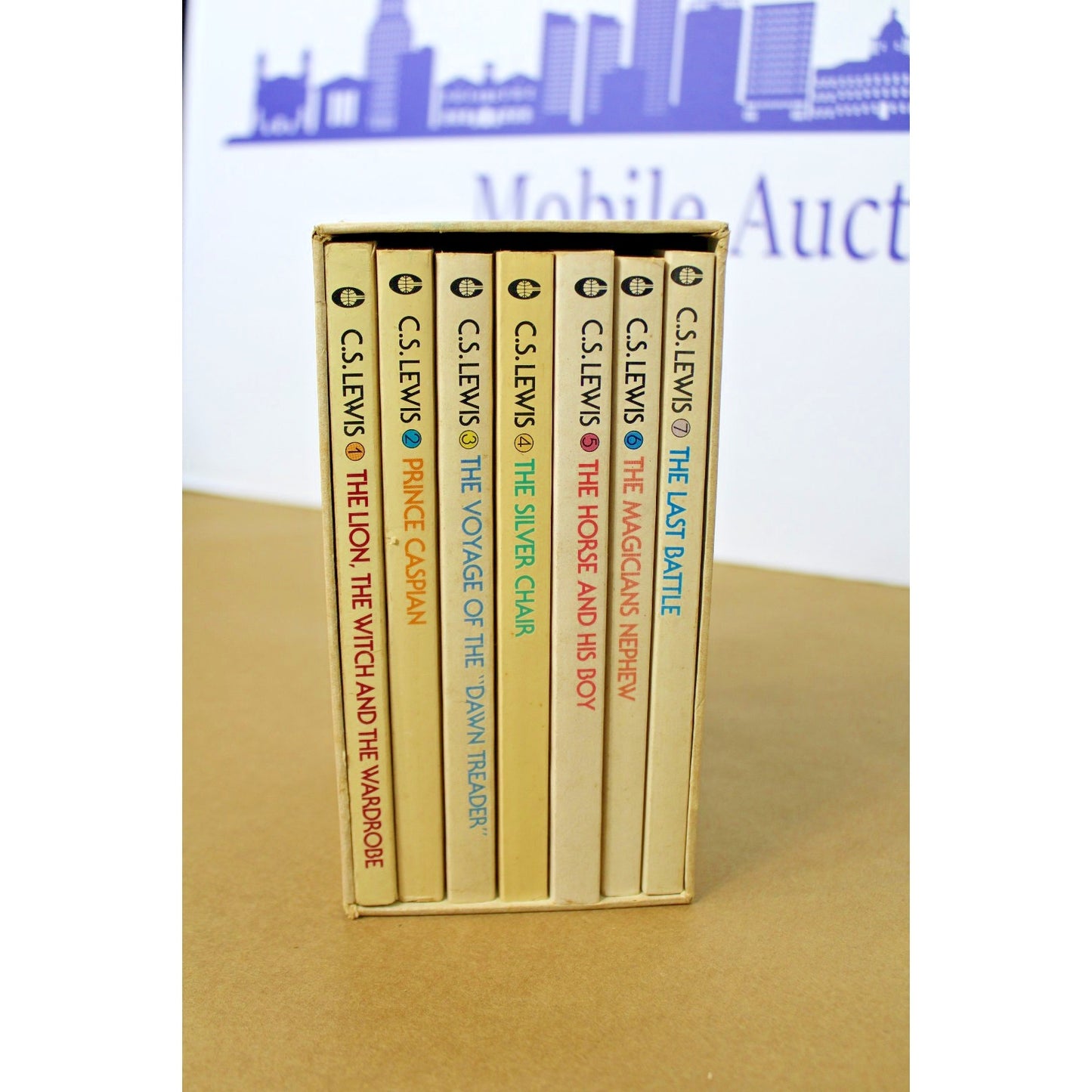 Vintage Chronicles of Narnia Box Set, 7 books by C.S.Lewis, Art by Roger Hane