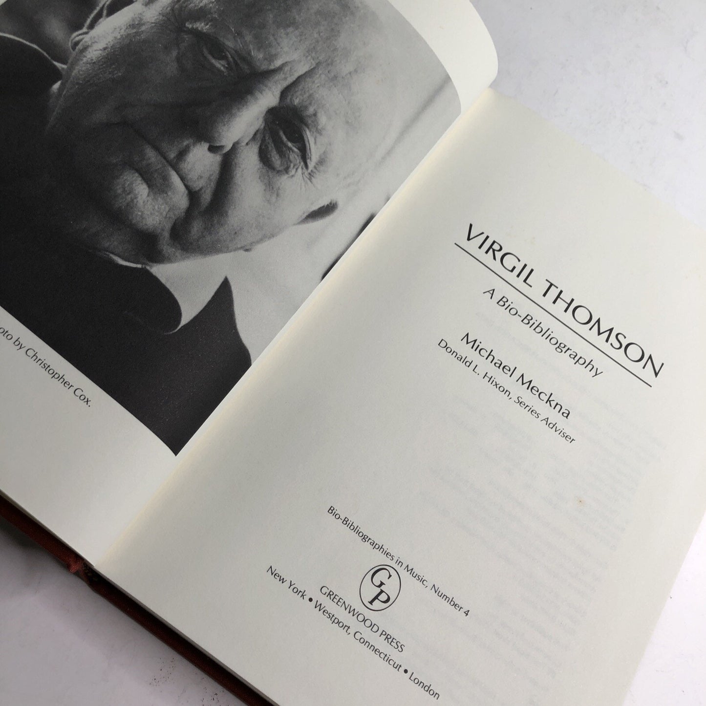 Virgil Thomson: A Bio-Bibliography by Michael Meckna (English) HC Music 1986