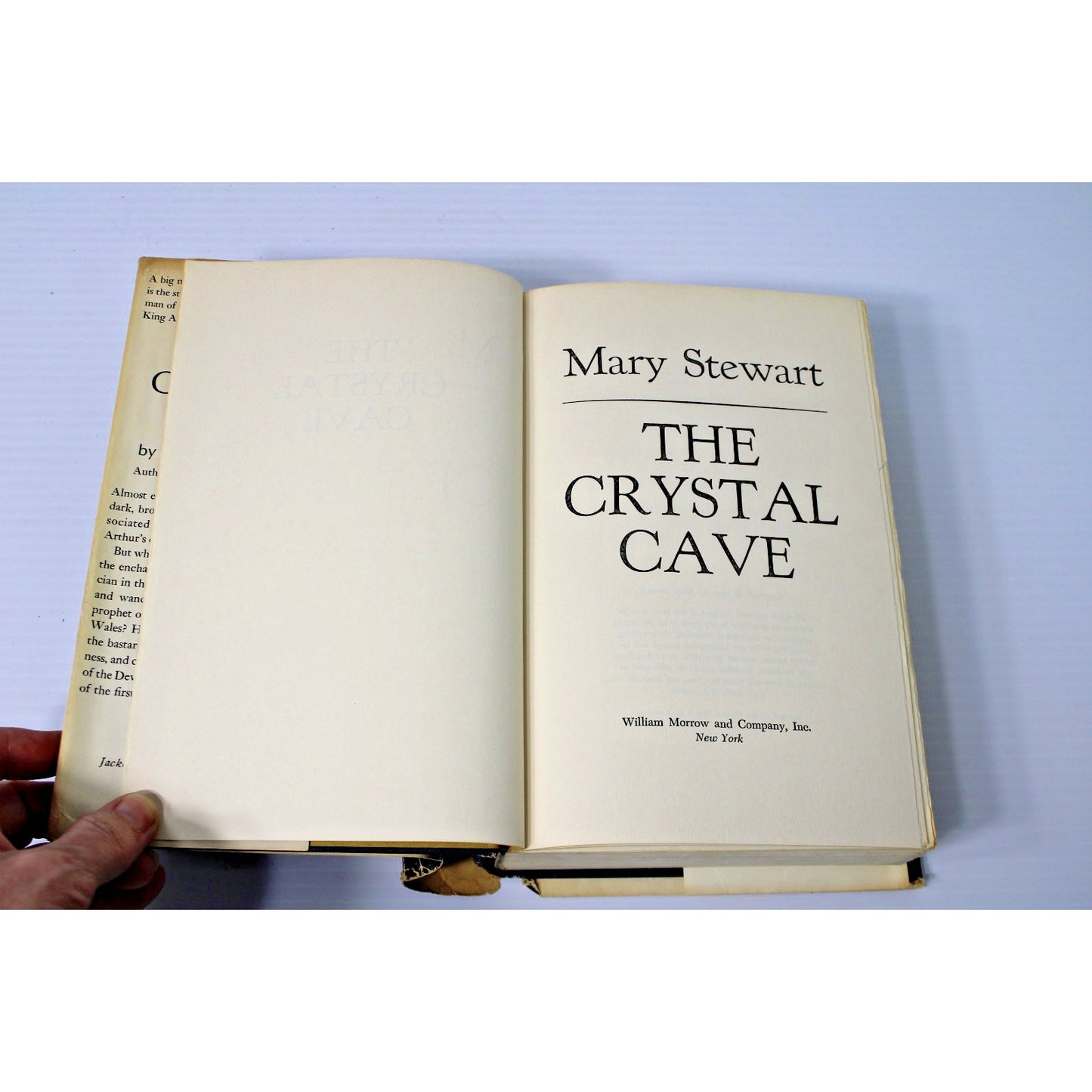 The Crystal Cave- Mary Stewart, 1970 1st Ed. HC/DJ Fantasy, King Arthur, Merlin